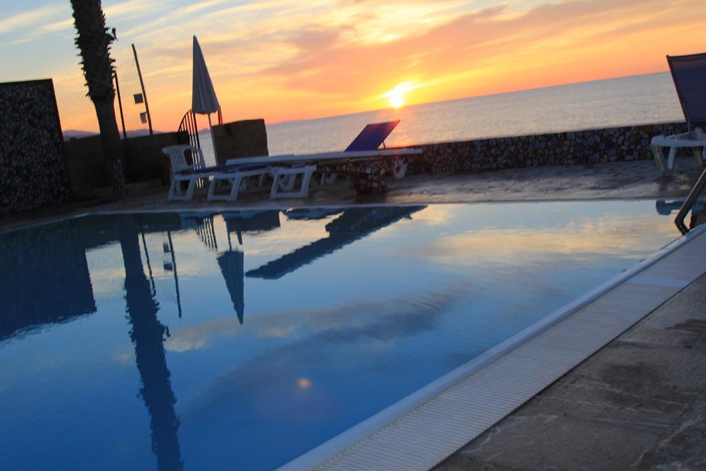 Hotel Za Maria Santo Stefano di Camastra Dış mekan fotoğraf