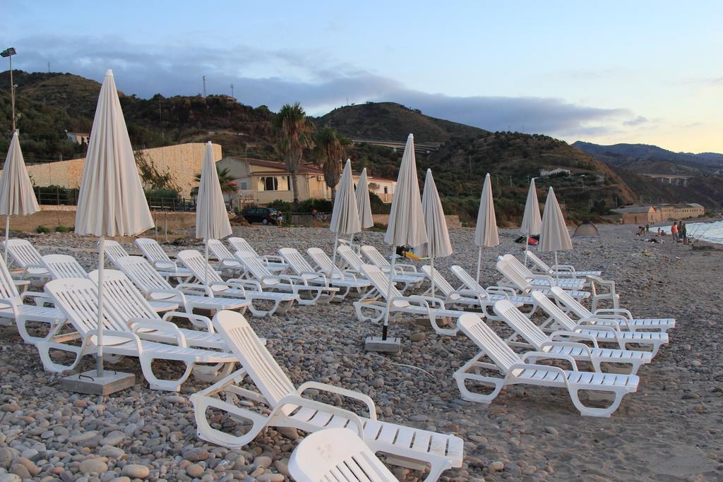 Hotel Za Maria Santo Stefano di Camastra Dış mekan fotoğraf