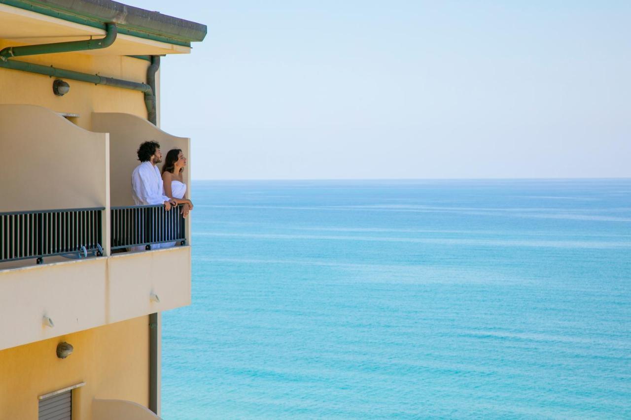 Hotel Za Maria Santo Stefano di Camastra Dış mekan fotoğraf